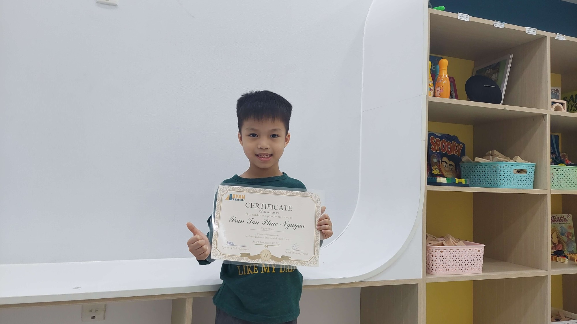 Best_Students_Byan_Kids_-_Bobby_-_Hippo-4_class